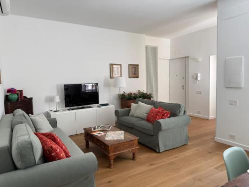 Apartment with Terrace Colosseum in Celio