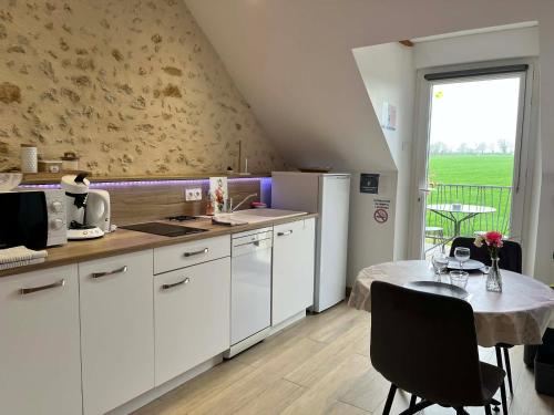 Séjour à la campagne - Logement cosy et chaleureux (Sejour a la campagne - Logement cosy et chaleureux) in Saint-Calez-en-Saosnois