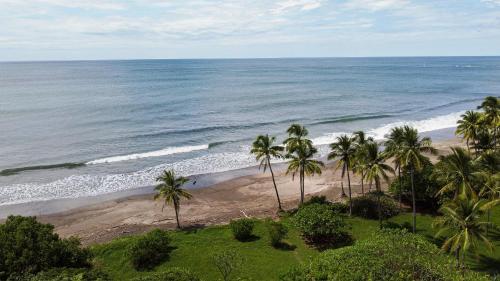 Apkārtne, Tides Oceanfront Resort in Paraiso (Guanacaste)