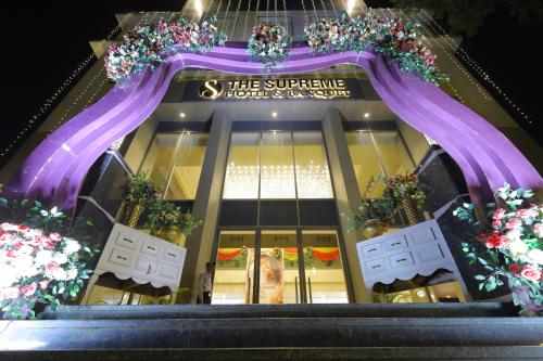 The Supreme Hotel and Banquet