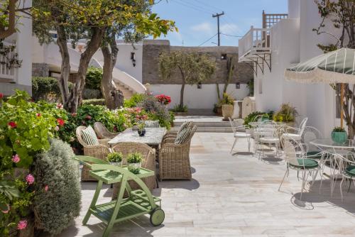 Despotiko Hotel in Mykonos