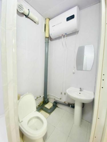 Μπάνιο, Murun Guest House in Moron