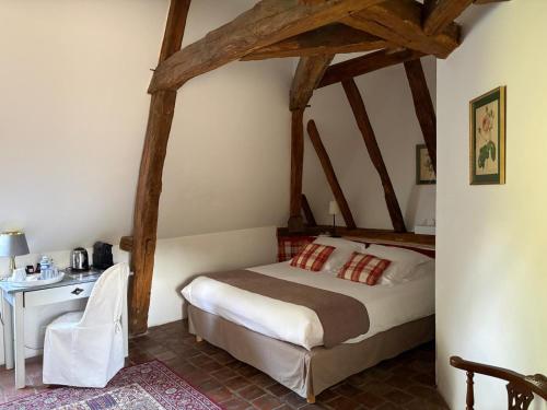 1 queen bed