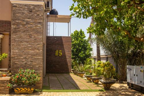 #5 Apartment – khách sạn tại Kaduna