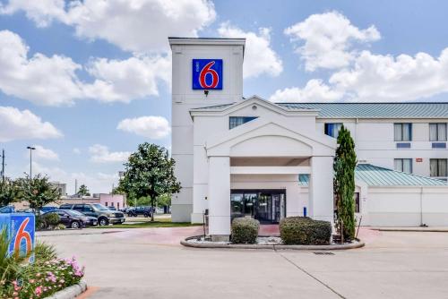 Motel 6-Katy, TX - Houston