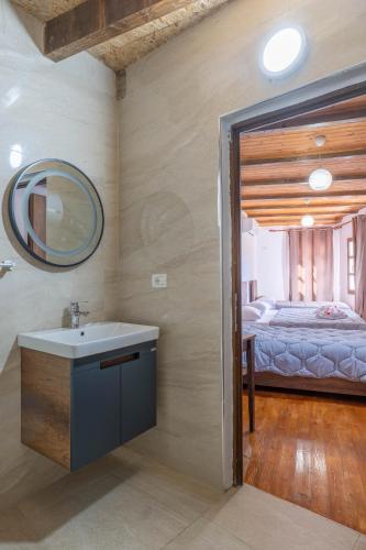Hotel Demaj in Berat