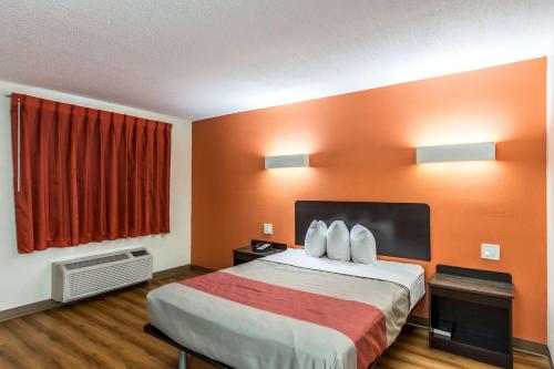 Motel 6 New Brunswick in New Brunswick, USA
