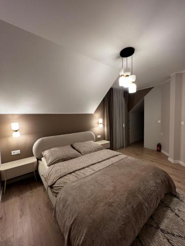 Villa Serenity in Янкі