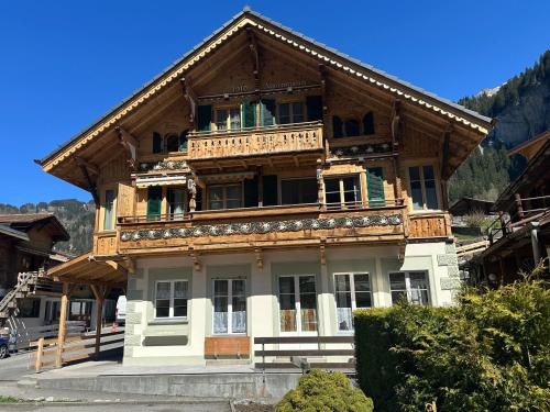 Lauterbrunnen Beautiful Staubbach apartment in a charming Chalet in Lauterbrunnen, Schweiz