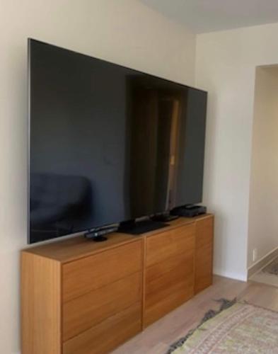 Quiet surroundings, little insight - spacious apartment in Sagene