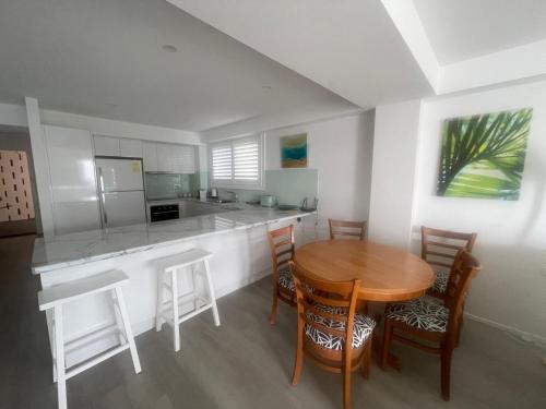 Hillhaven Holiday Apartments Room Type - Apartment with Sea View Hillhaven Holiday Apartments Room Type - Apartment with Sea View