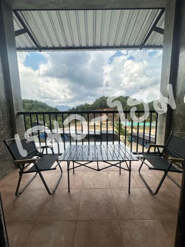 เฌอ โฮม-Cher home ที่พักบ้านอีต่อง เหมืองปิล๊อก - Kanchanaburi