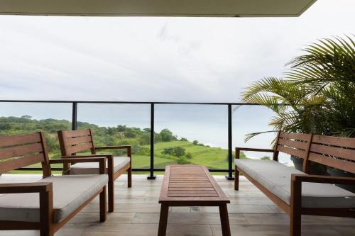 The Friendly Condo by AcoModo Punta Caelo in San Carlos