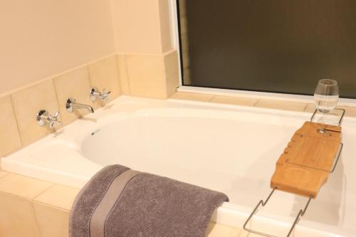 Fürdőszoba, Double Room Near Stunning Beaches in Baldivis