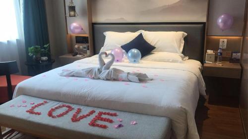 East Queen Hotel (Xi'an Beimen Metro Station) – Xi'an City, LA