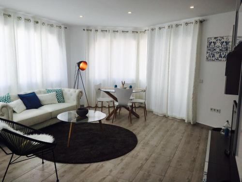  Apartamento Los Pinos, Unterkunft in San Miguel de Salinas