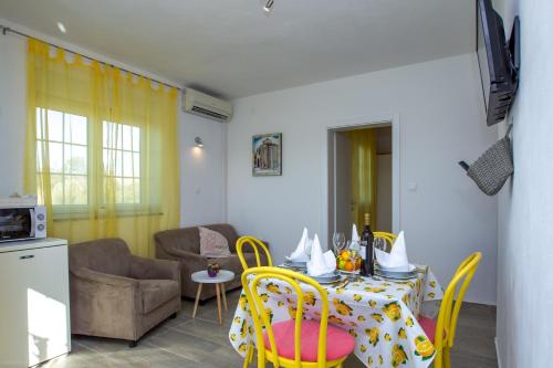 Apartments Stosa - Rtina in Rtina