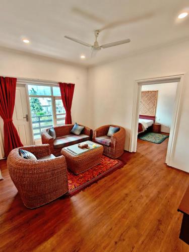 Maskan by Rafiqi Estates - Deluxe 2BHK & Studio Apartments, Šrínagar