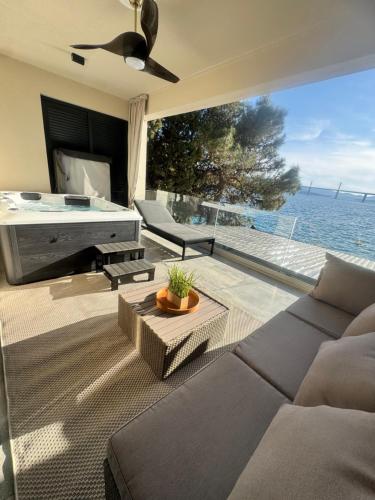 Boblebad, AUREA Sunset Bridge Suites - Seaside near Dubrovnik in Klek