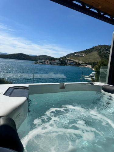 Boblebad, AUREA Sunset Bridge Suites - Seaside near Dubrovnik in Klek
