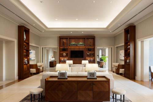 Family Room - Rainbow Bridge Side - Non-Smoking