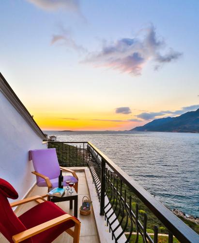  Lotus Apartment in Kaş