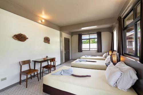 DW Motel in Koror Island