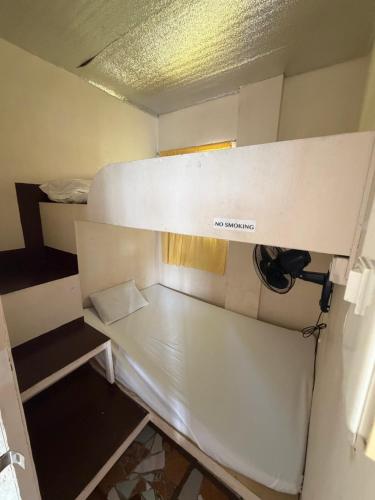 Maria Kulafu Lodging House Pier site- Santa Clara office 2nd Floor in Masbate