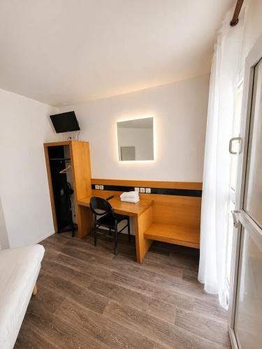 1 double bed