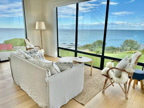 Coastal Luxe Villa in Kakanui