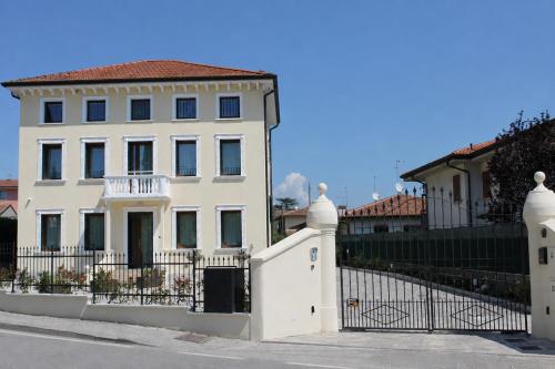 Villa Ander - Silani