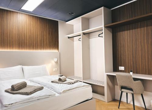 B-ROOMS Bleisure Hotel - Lugano district - image 2