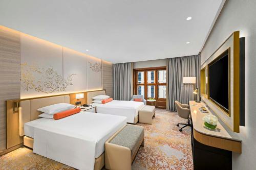 room detail thumbnail 1