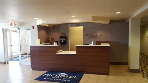 Microtel Inn & Suites By Wyndham Bellevue