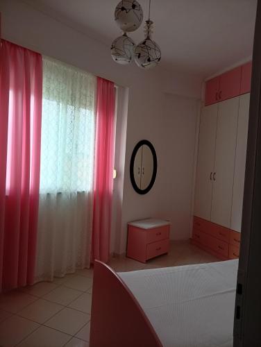 Eden Apartament Vlora in 發羅拉