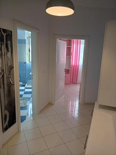 Eden Apartament Vlora in 發羅拉