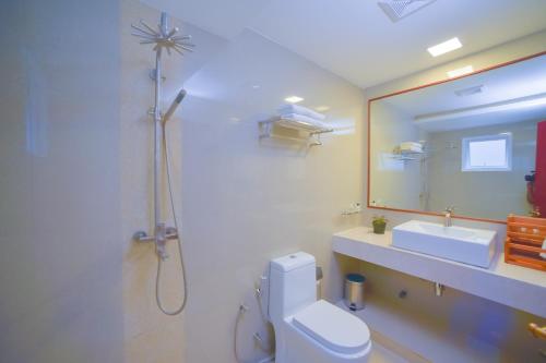 Well-appointed bathrooms
