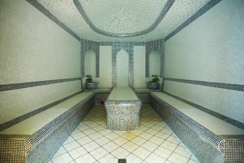 Swimming pool, Рамада Нукус in Nukus