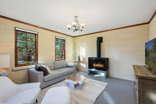 Tableland Estate Wentworth Falls Blue Mountains – khách sạn tại Thác Wentworth