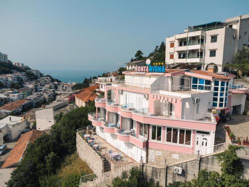 Wiena Apartments