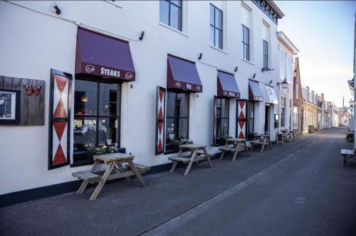 Exterior view, Stadshotel Jacob Cats in Schouwen-Duiveland