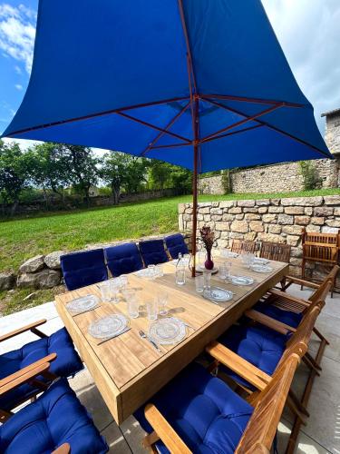 Iekārtas, Cottage cosy à la campagne - idéal pour un week-end entre amis ou famille (Cottage cosy a la campagne - ideal pour un week-end entre amis ou famille) in Saint-Andre-de-Chalencon