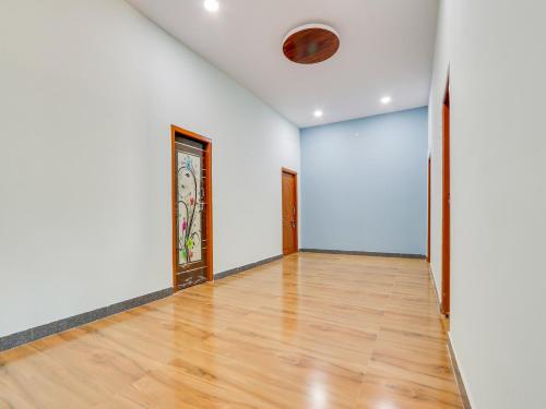 Hotel O SG TRINETRA RESIDENCY