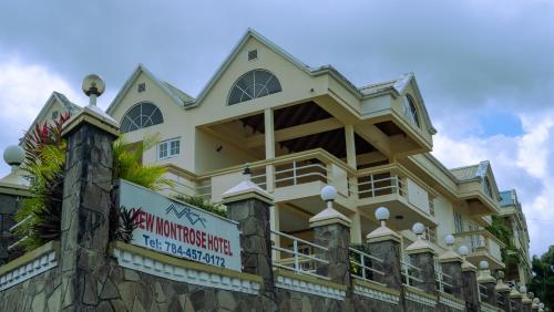 New Montrose Hotel in Kingstown
