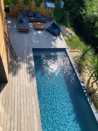 Villa Nature face à la forêt entre golf et plages