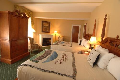 2 double beds