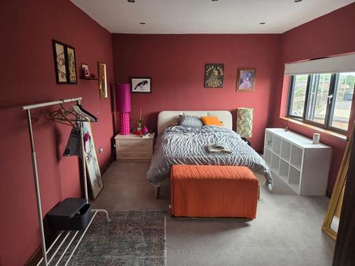 Room in penthouse apartment in Leyton