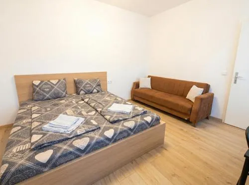 Three Apartments Sleeps Ten Fifteen Minutes From Center Via Enkplatz in Wien, Österreich