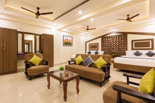Hotel Comfort Park in Poonamallee