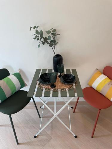 Cosy 2-bed flat next to FoTan MTR & Mall in Sha Tin